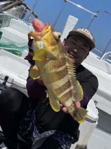 糸島から出船！初心者でも大きな真鯛が釣れる玄界灘の楽しいタイラバ釣り