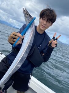 博多湾太刀魚釣り！F4.5サイズで30本超え