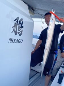 博多湾でドラゴンサイズ！好釣果の太刀魚釣り