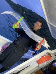 博多湾タチウオ釣り！ドラゴンサイズも数本ヒット！