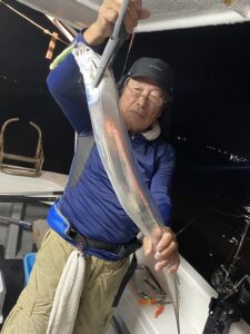 博多湾タチウオ釣り！台風後でもドラゴンサイズが続々