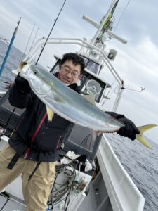 七里ヶ曽根でヤズ＆ネリゴ連発するも、ブリは姿を見せず