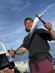 博多湾でタチウオ数釣り好調！F5サイズも登場