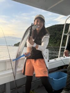 餌の工夫で差が出る！博多湾タチウオ釣りでドラゴン級ヒット！
