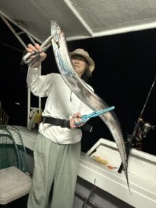 博多湾タチウオ釣りは朝イチが勝負！