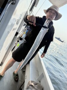 博多湾タチウオ釣りは朝イチが勝負！