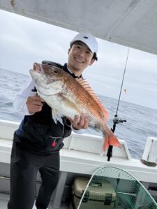 最大70cmの真鯛が浮上！数釣り達成【乗っ込み継続中】