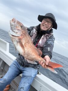 最大70cmの真鯛が浮上！数釣り達成【乗っ込み継続中】