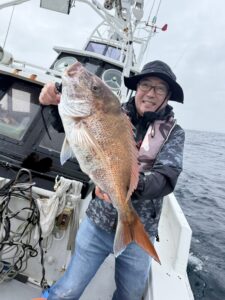 最大70cmの真鯛が浮上！数釣り達成【乗っ込み継続中】