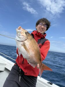 最大70cmの真鯛が浮上！数釣り達成【乗っ込み継続中】