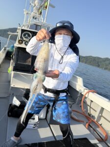 春のアオリイカ釣り！1.9キロの大型も！（福岡・糸島沖）