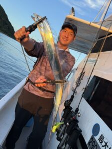 【博多湾タチウオ】今期の夏シーズン開幕!釣りガール「あんにょん」ちゃん参戦